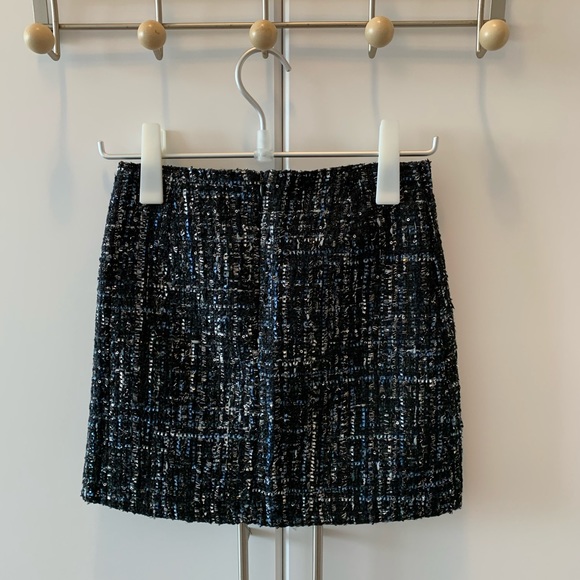 [❤️Reserved❤️] Skirt - Picture 2 of 3